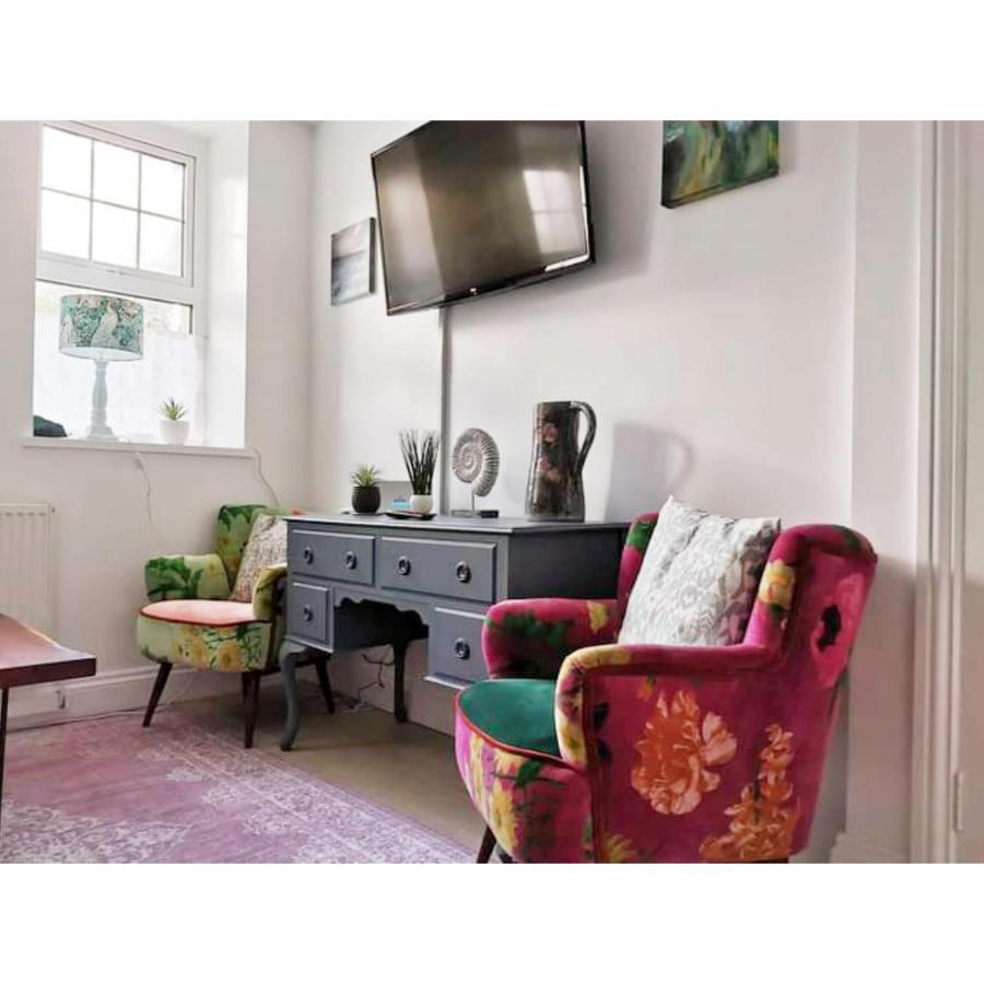 St Ives Apartment Private Parking With Garden 10 Minute Walk Into Town And Beach Екстер'єр фото