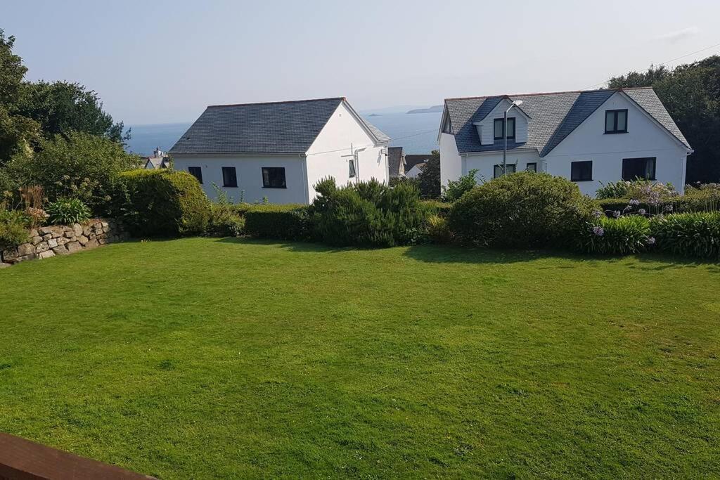 St Ives Apartment Private Parking With Garden 10 Minute Walk Into Town And Beach Екстер'єр фото